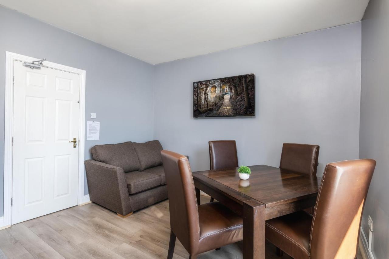 Sunderland City Centre Apartments Free Parking And Wi-Fi Bagian luar foto